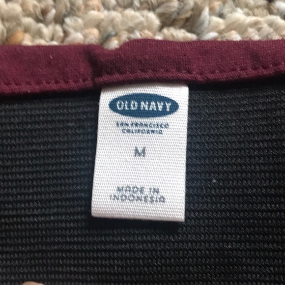 Maroon skirt - Picture 3 of 3